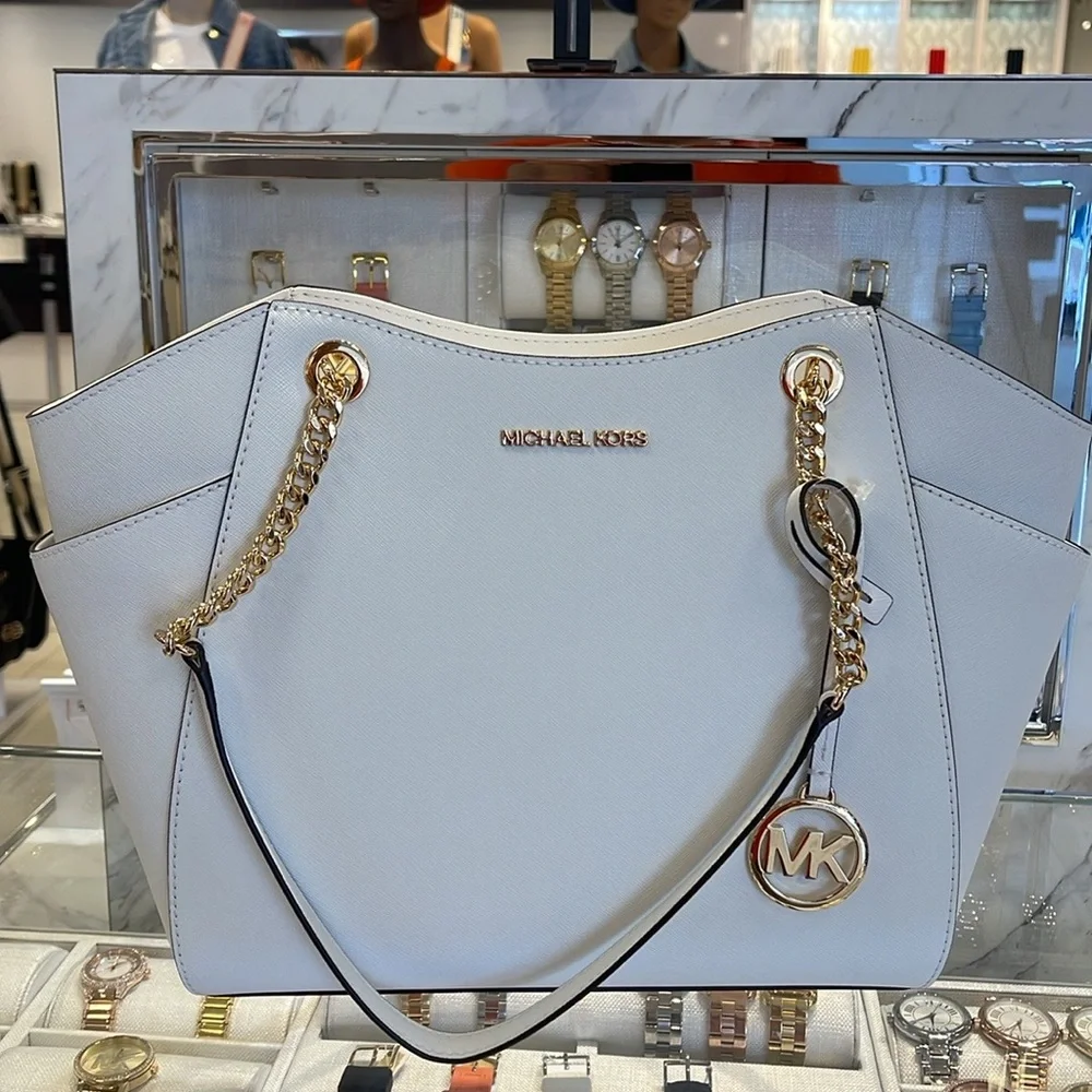 Michael Kors Jet Set Lg Saffiano Leather Chain Shoulder Tote MK
Optic White
NWT - Picture 15 of 16